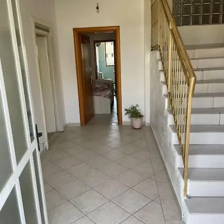 A-m-m Listing Apartment